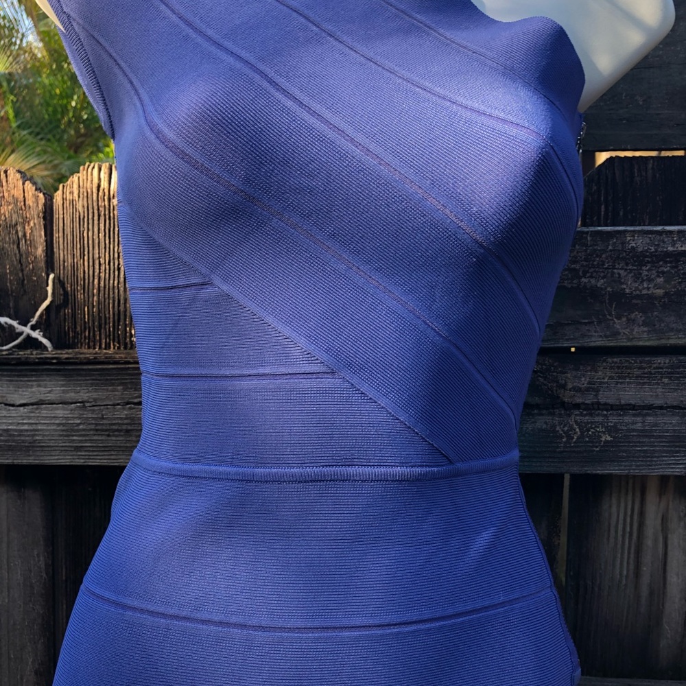 Brand new with tags beautiful perfect eccentric 🔵
